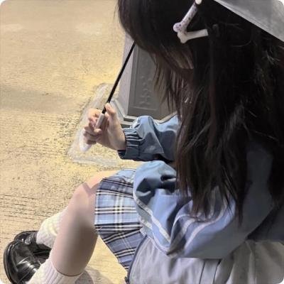 山茶花飘零